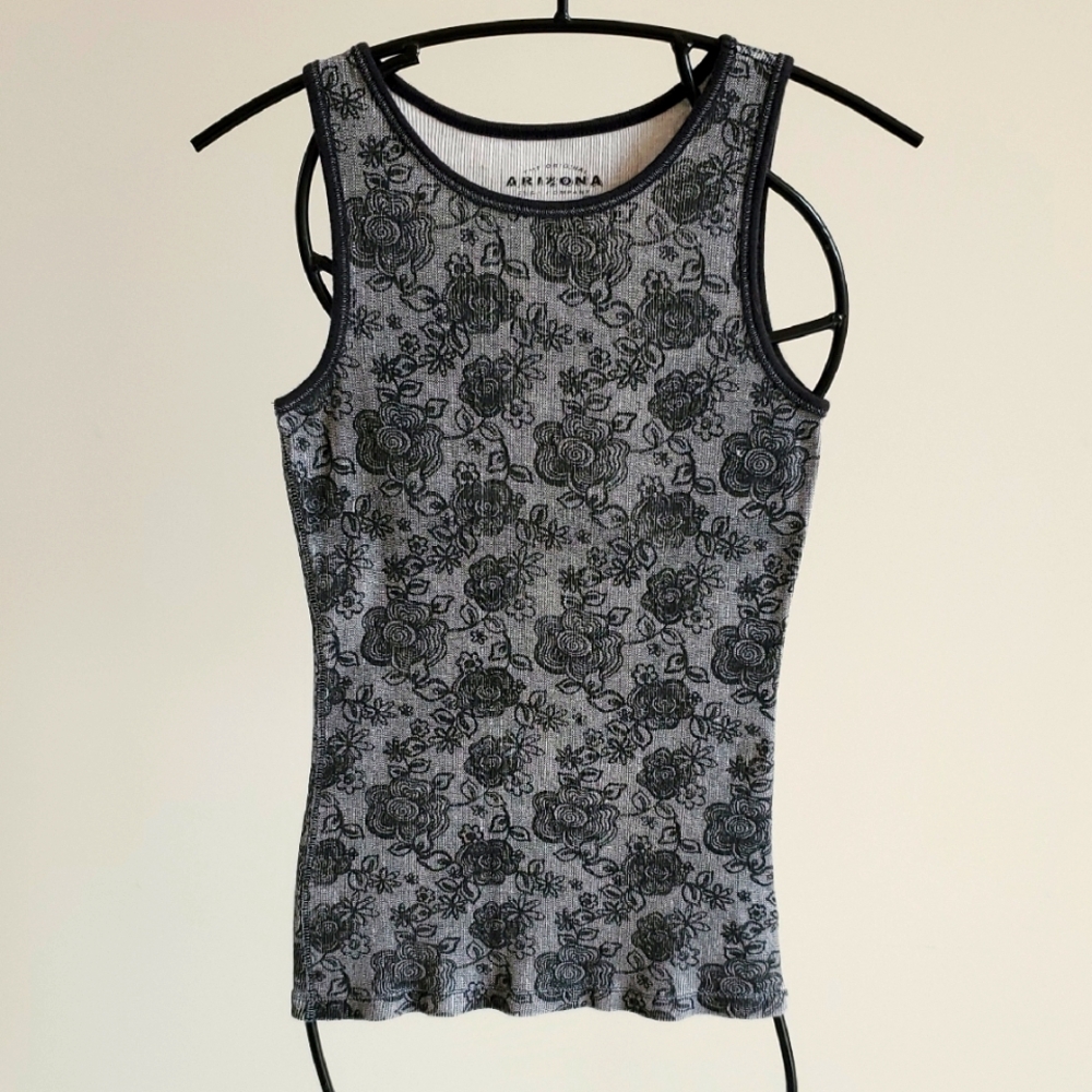 Arizona * Gray Flower Pattern Tank Top